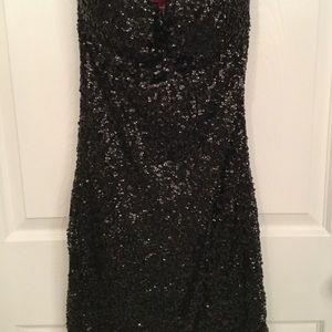 Sweetheart sequin staples dress